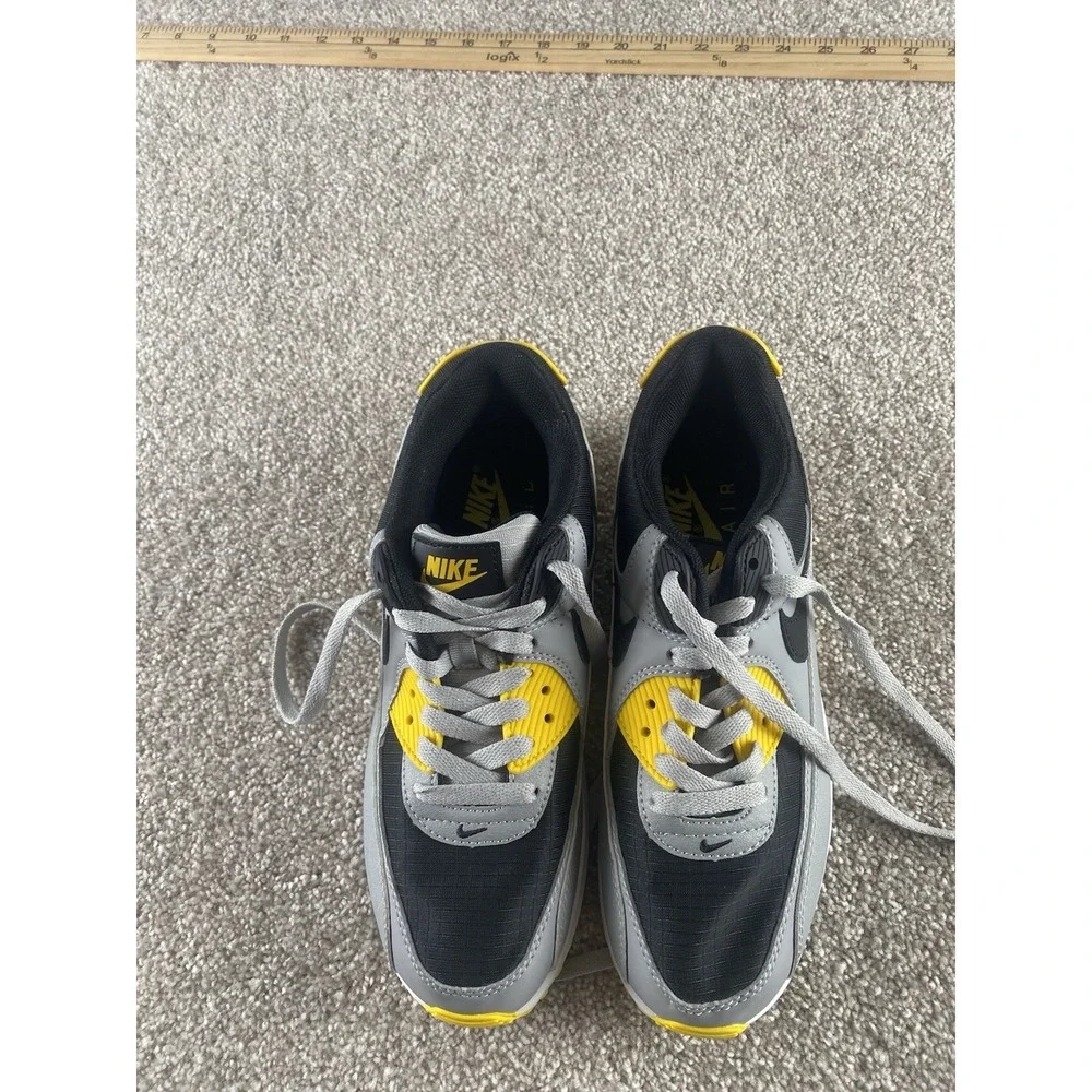 Nike Air Max 90 Mens Sneaker Classic Batman SIZE 8 DH4619-003 Running Basketball